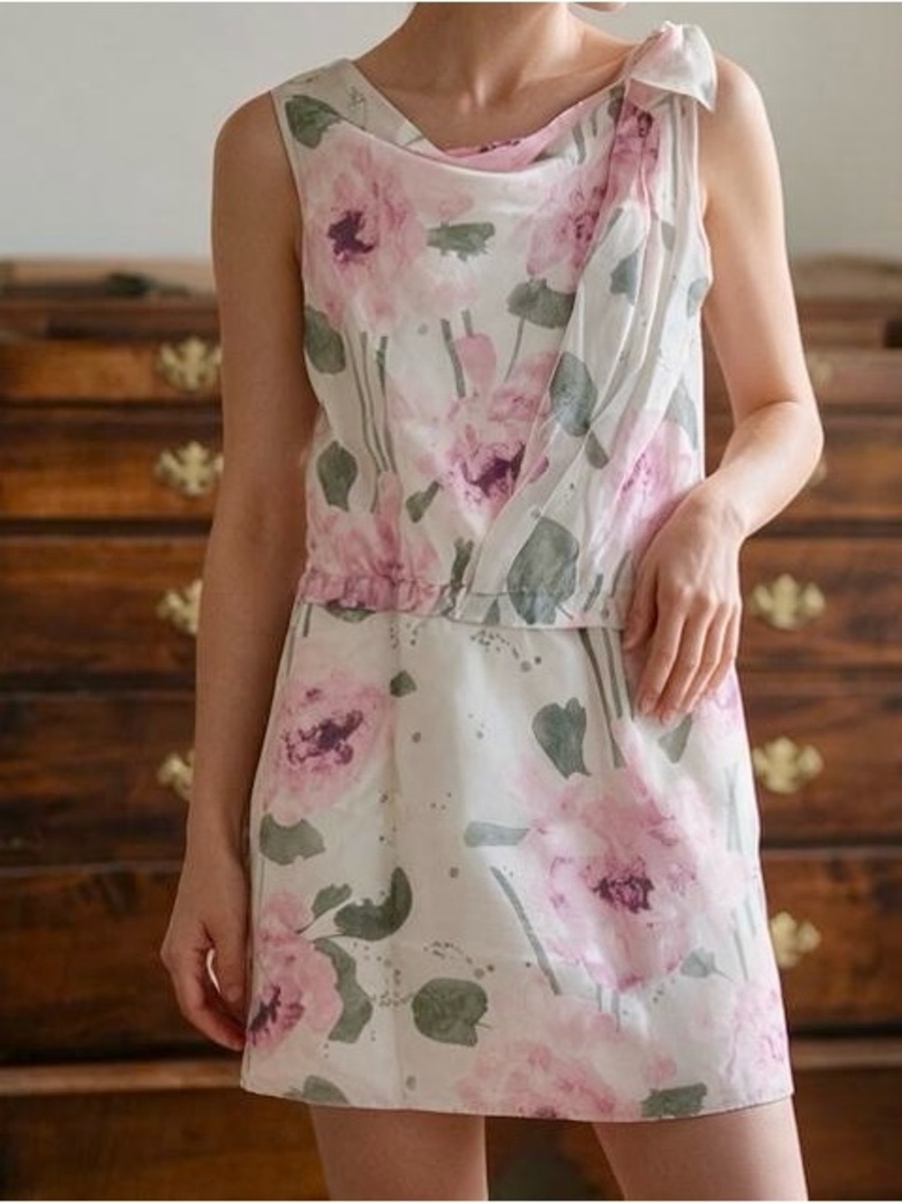 Cynthia Steffe 100% Silk Floral Pink and Green Sleeveless Dress